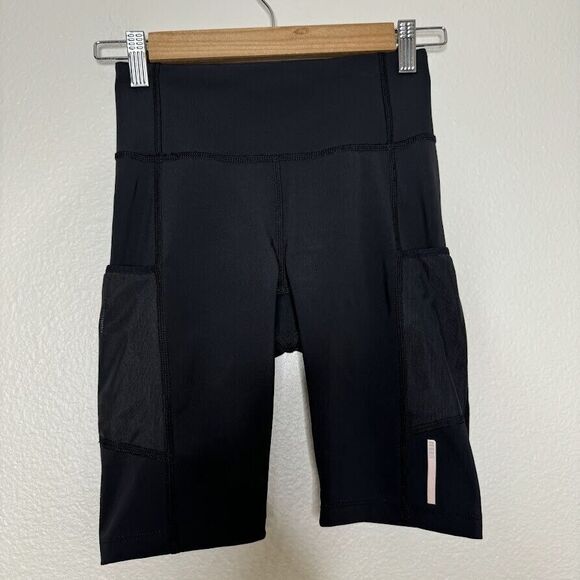 REI CO-OP Shorts Size XS Biker Black Active Pursuits Training High Waist Pockets - Picture 1 of 11